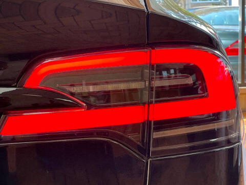 2022 Tesla Model X Plaid