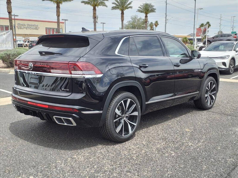 2025 Volkswagen Atlas Cross Sport SEL Premium R-Line 4Motion