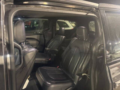 2018 Chrysler Pacifica Touring L Plus