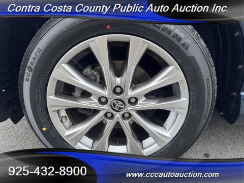 2017 Toyota RAV4 Platinum