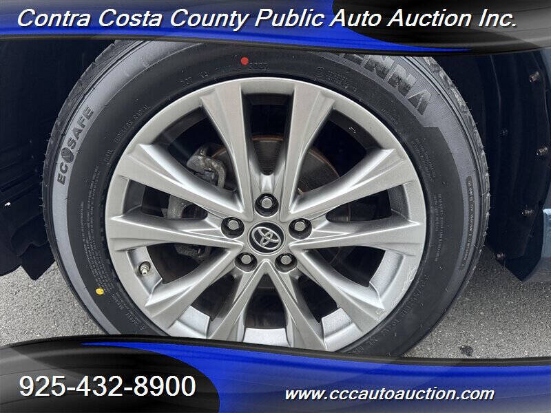 2017 Toyota RAV4 Platinum