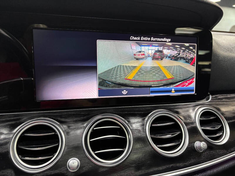 2019 Mercedes-Benz E-Class E 300