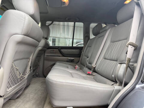 2005 Toyota Land Cruiser