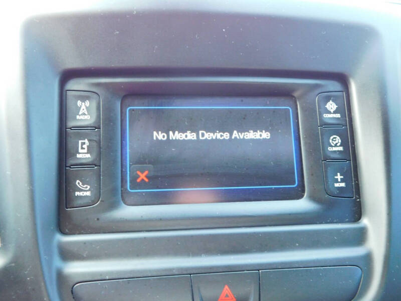 2015 Chrysler 200 LX