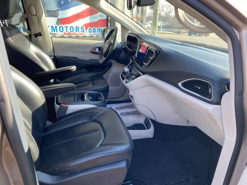 2017 Chrysler Pacifica