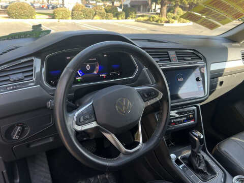 2022 Volkswagen Tiguan SE