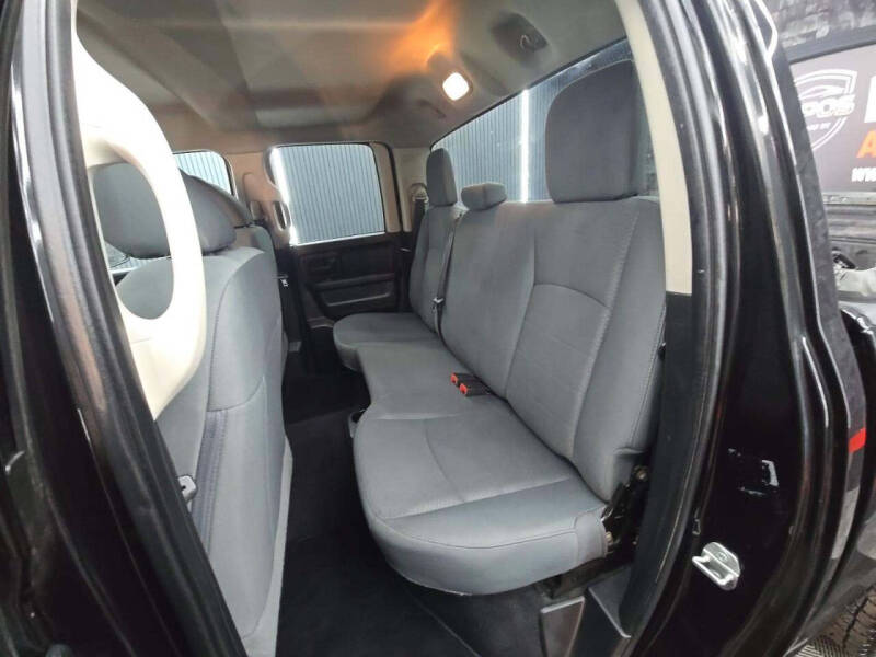 2017 RAM 1500 Express