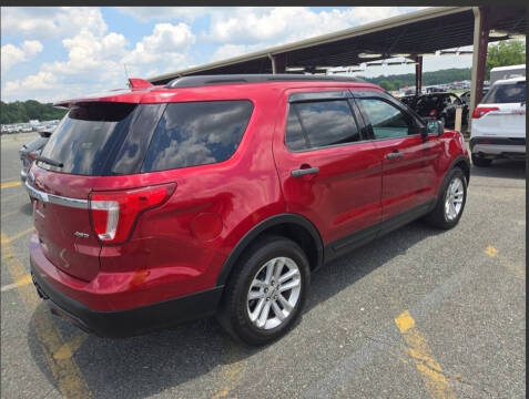 2016 Ford Explorer