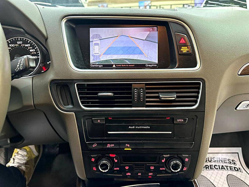 2012 Audi Q5 3.2 quattro Premium Plus