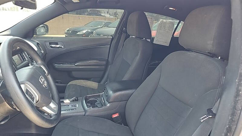 2014 Dodge Charger SE