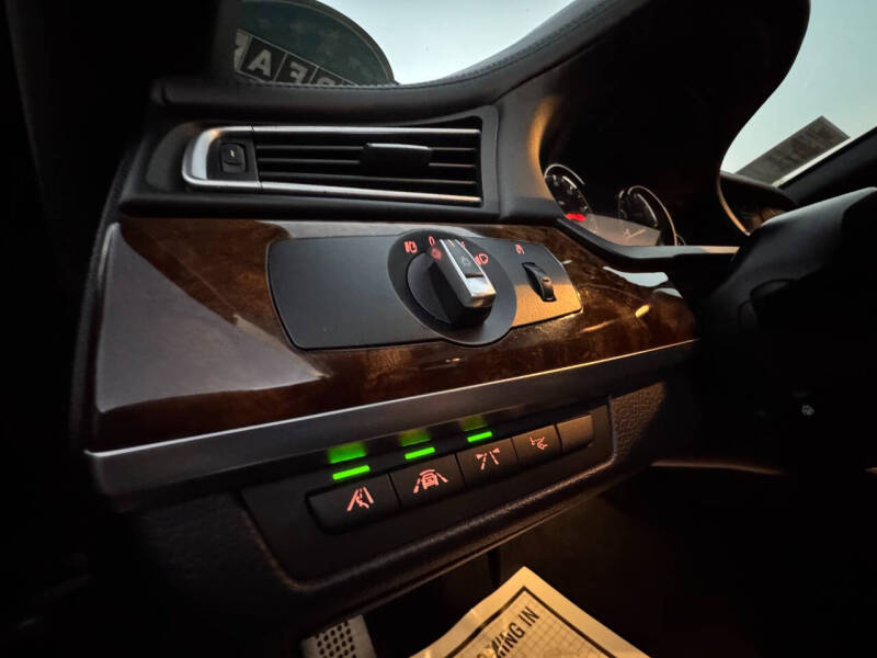 2015 BMW 7 Series 750i xDrive