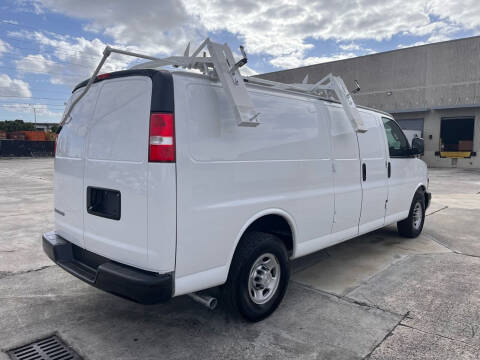 2019 Chevrolet Express 2500