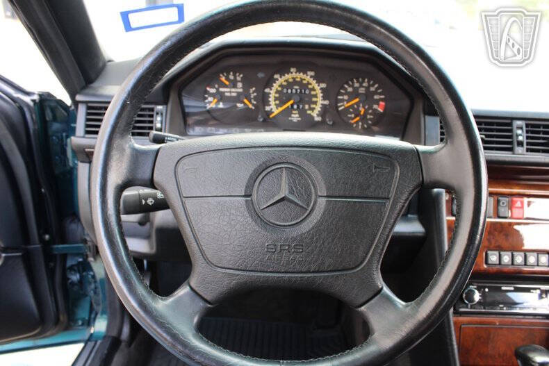 1994 Mercedes-Benz E-Class E 320
