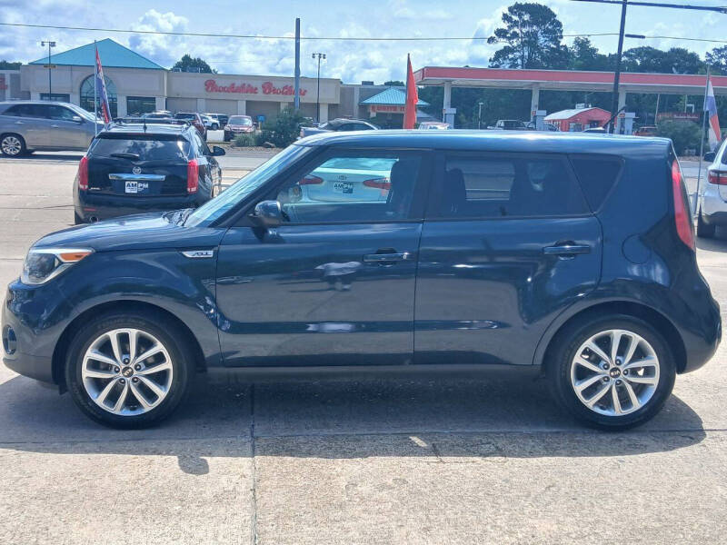 2017 Kia Soul +