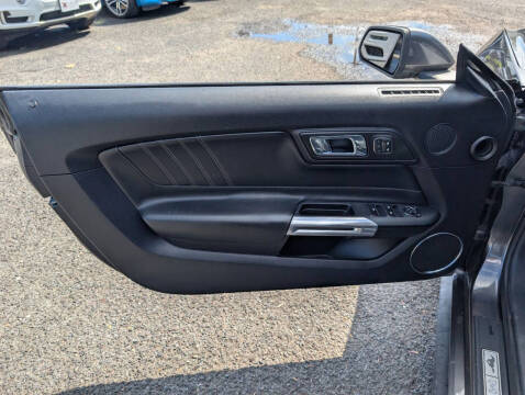 2015 Ford Mustang EcoBoost Premium