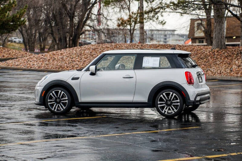 2022 MINI Hardtop 2 Door