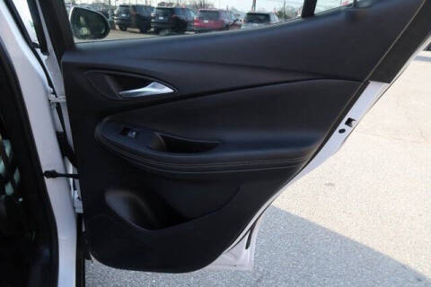 2022 Buick Encore GX Select