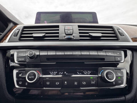 2018 BMW 3 Series 320i xDrive