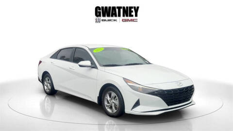 2021 Hyundai Elantra for sale at DeAndre Sells Cars in North Little Rock AR