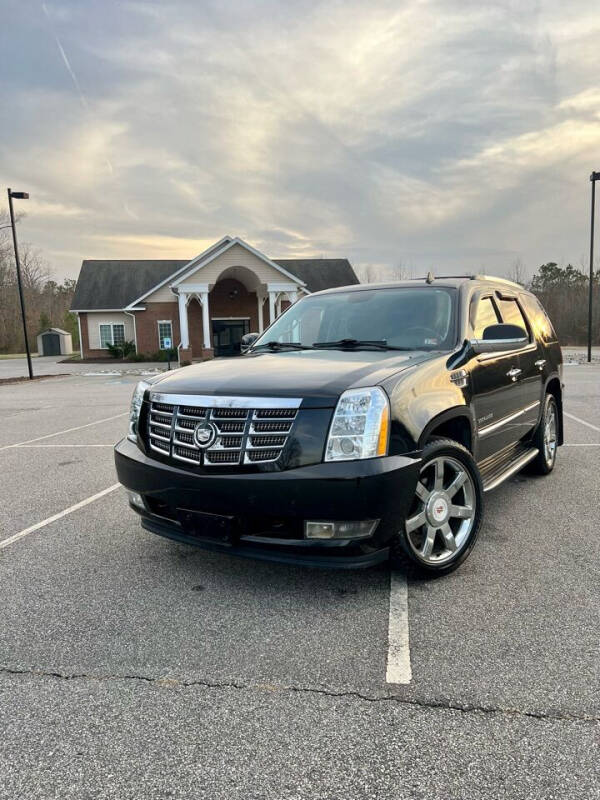 2011 Cadillac Escalade for sale at Xclusive Auto Sales in Colonial Heights VA