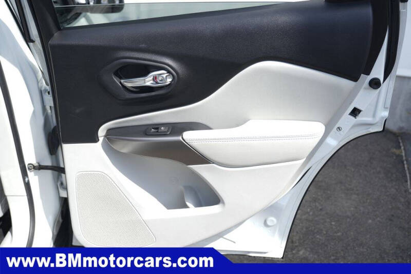 2021 Jeep Cherokee Latitude Plus