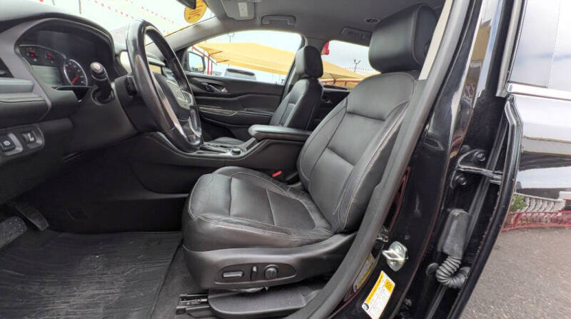 2017 GMC Acadia SLT-1
