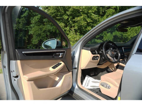2020 Porsche Macan