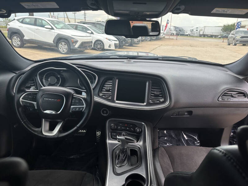 2015 Dodge Challenger R/T Plus