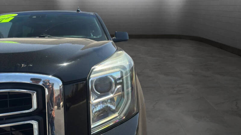2016 GMC Yukon XL SLT