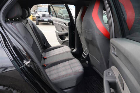 2024 Volkswagen Golf GTI SE