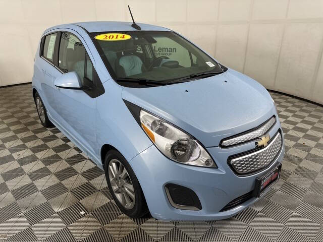 Used 2014 Chevrolet Spark 1LT with VIN KL8CK6S06EC400098 for sale in Bloomington, IL