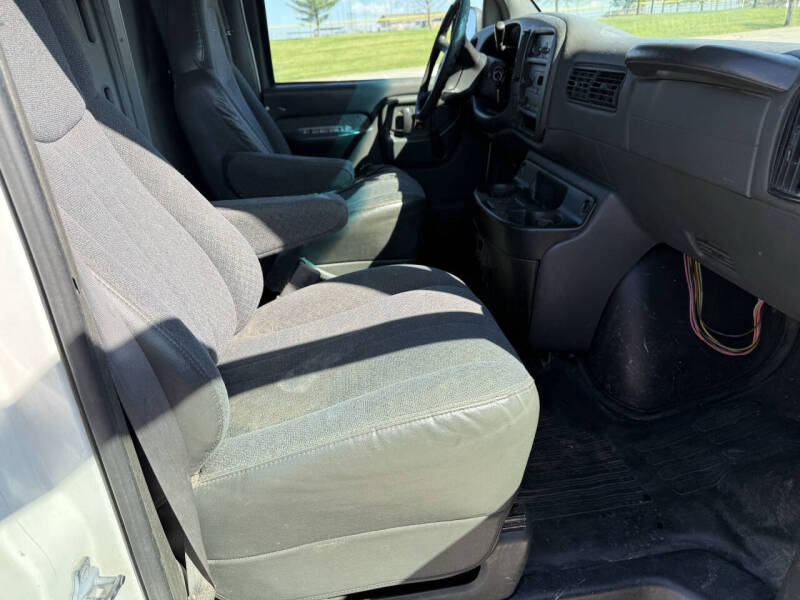 2002 Chevrolet Express 1500