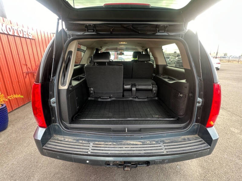 2010 GMC Yukon XL SLT