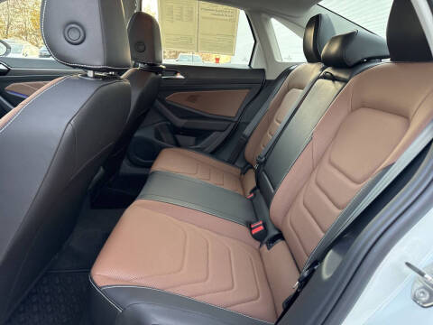 2025 Volkswagen Jetta SEL