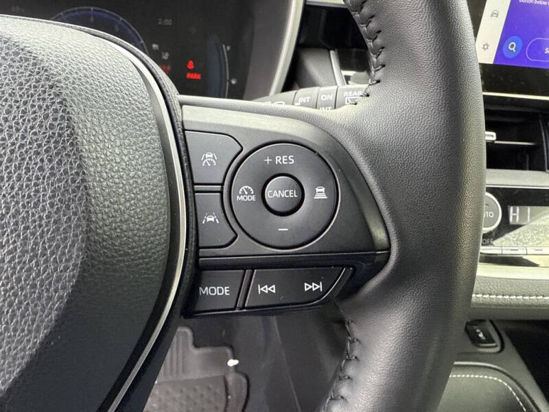 2025 Toyota Corolla Hatchback XSE