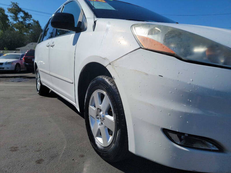 2006 Toyota Sienna CE 7 Passenger