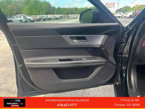 2016 Jaguar XF R-Sport