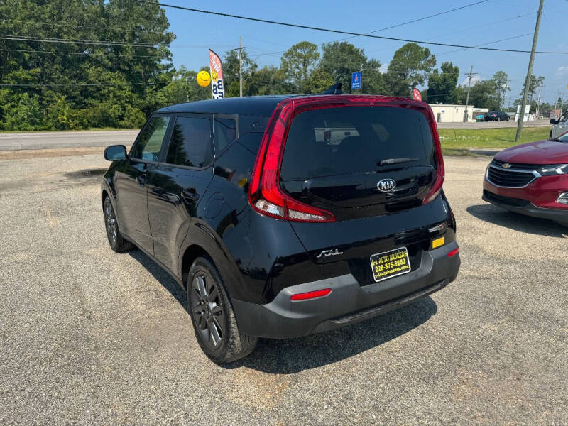 2021 Kia Soul S photo 6