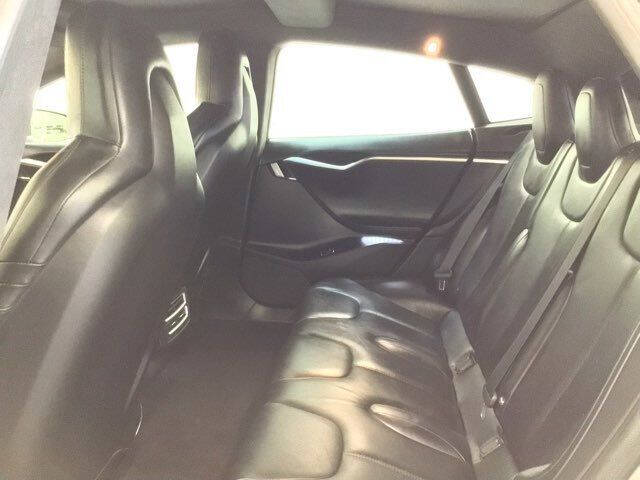 2015 Tesla Model S 85D