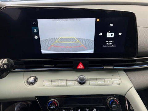 2025 Hyundai Elantra Hybrid Limited