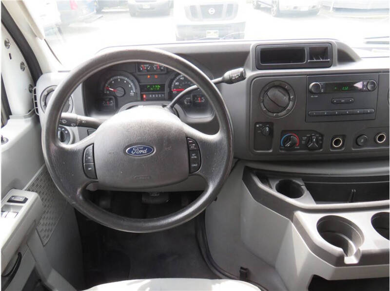 2013 Ford E-Series E-250
