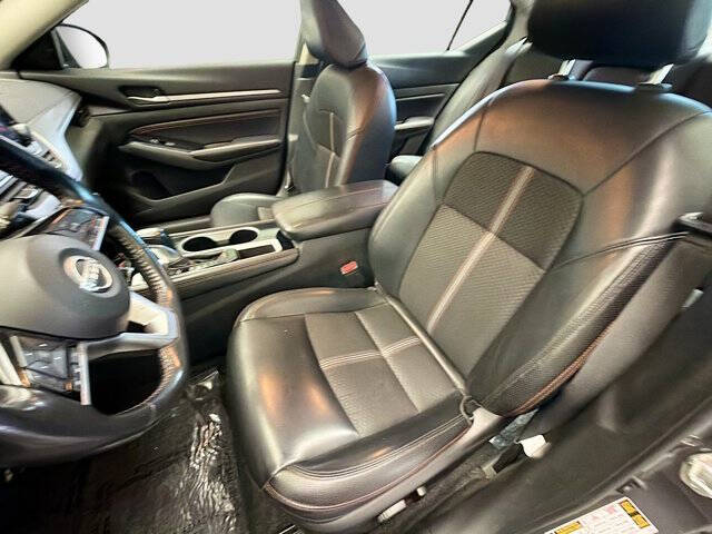 2023 Nissan Altima 2.5 SR