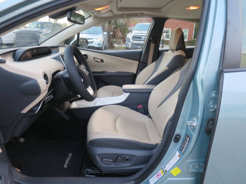 2016 Toyota Prius Four