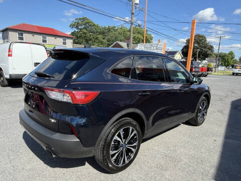 2021 Ford Escape SE