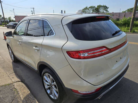 2018 Lincoln MKC Select