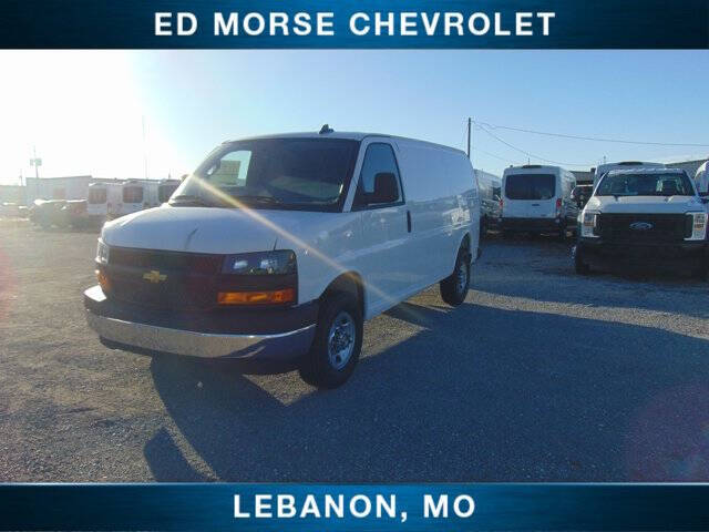 2025 Chevrolet Express 3500