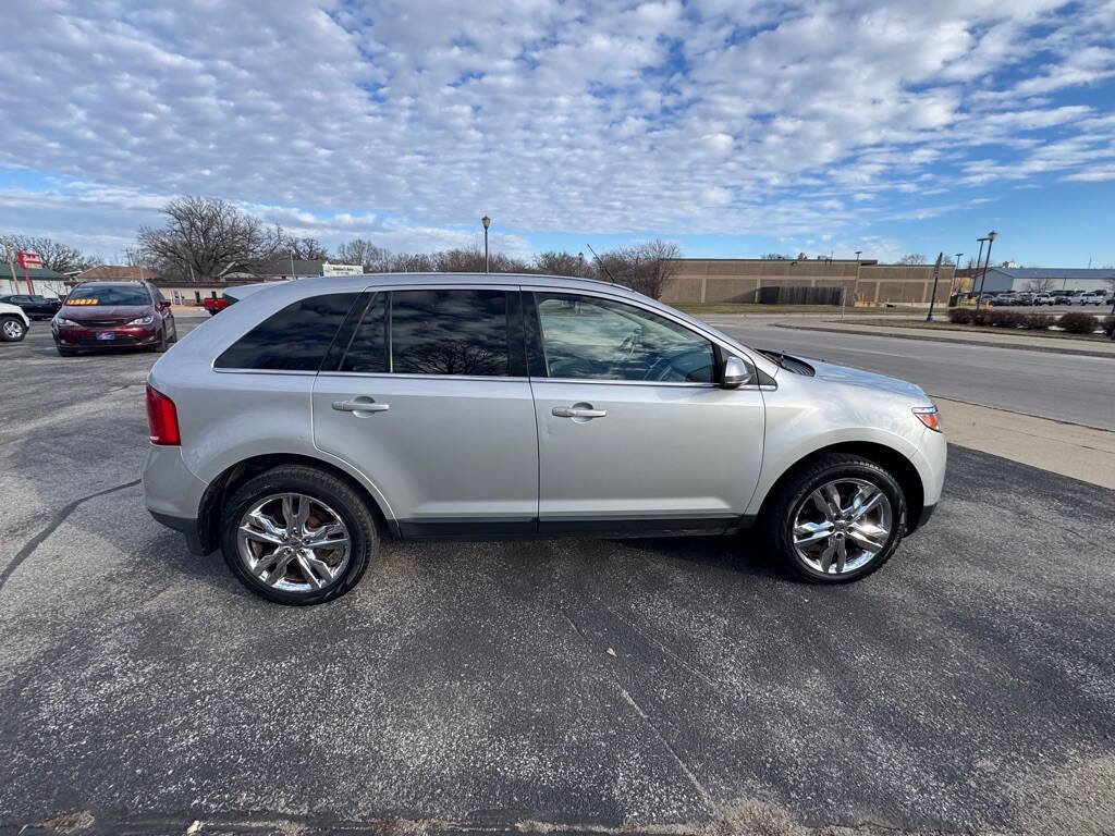 2012 Ford Edge for sale at Johnson's Auto in Mason City, IA