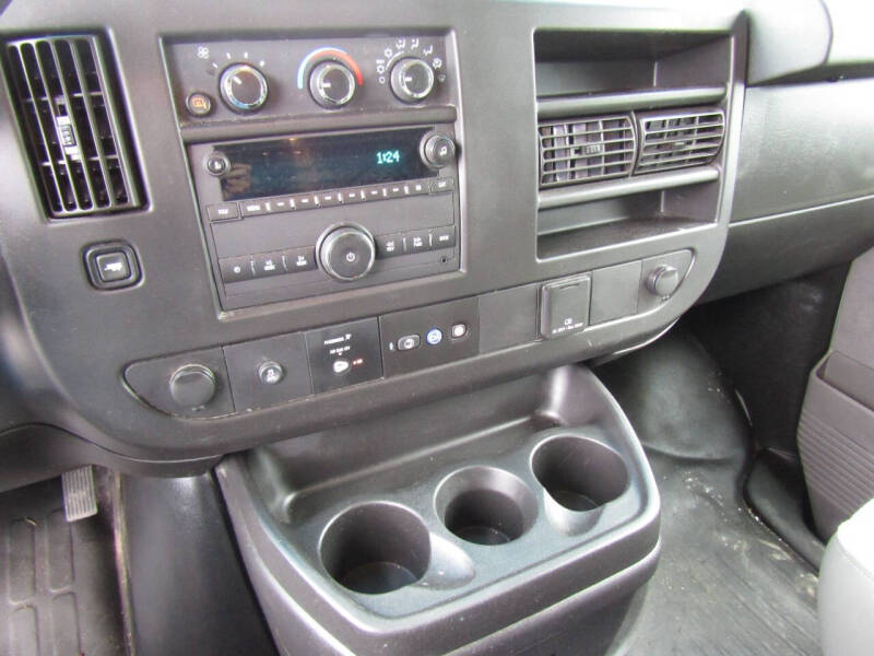 2021 Chevrolet Express 2500