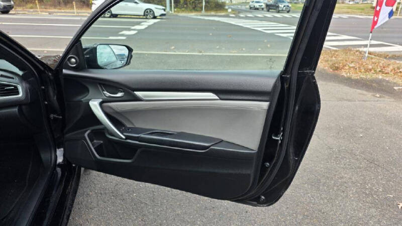 2017 Honda Civic Touring