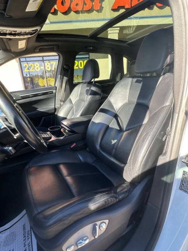 2015 Porsche Cayenne S